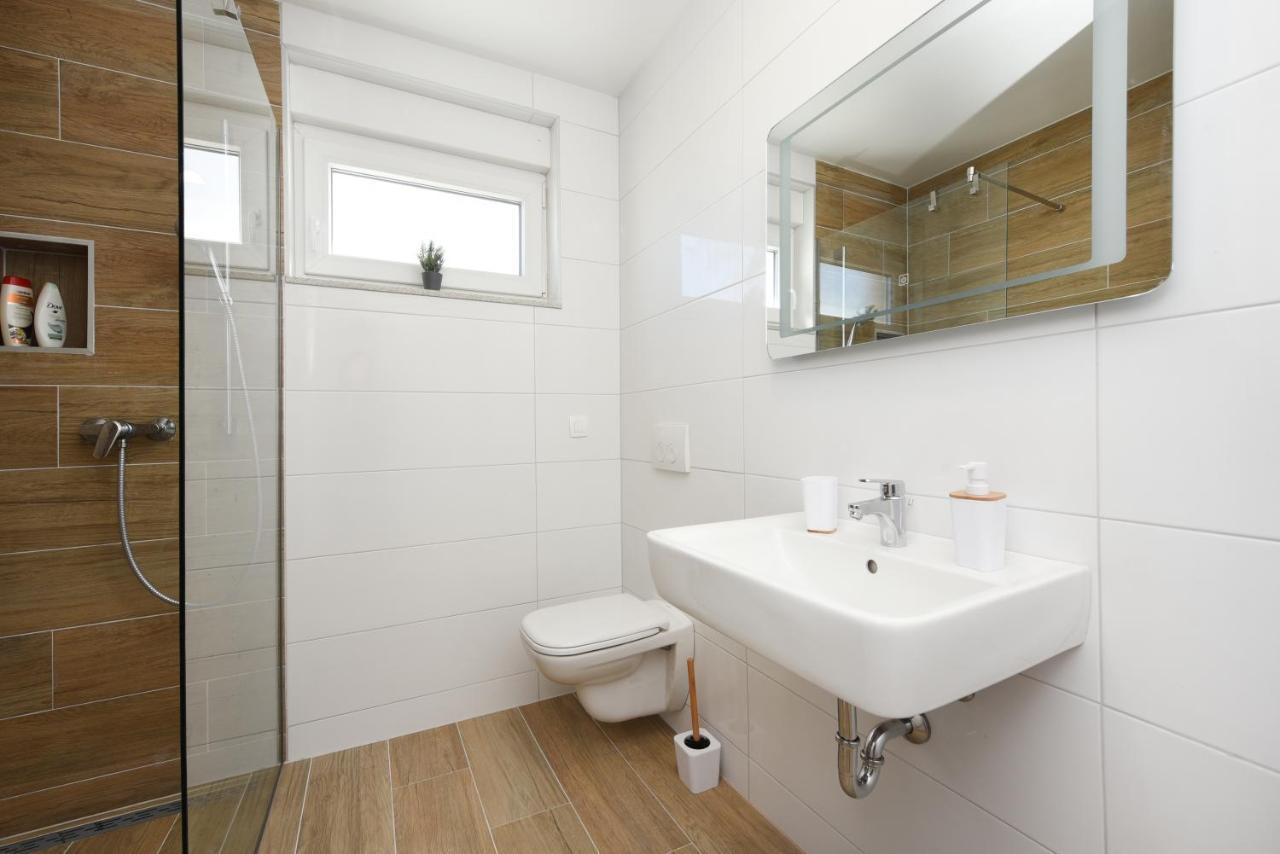 Villa Maris Nin Exteriör bild