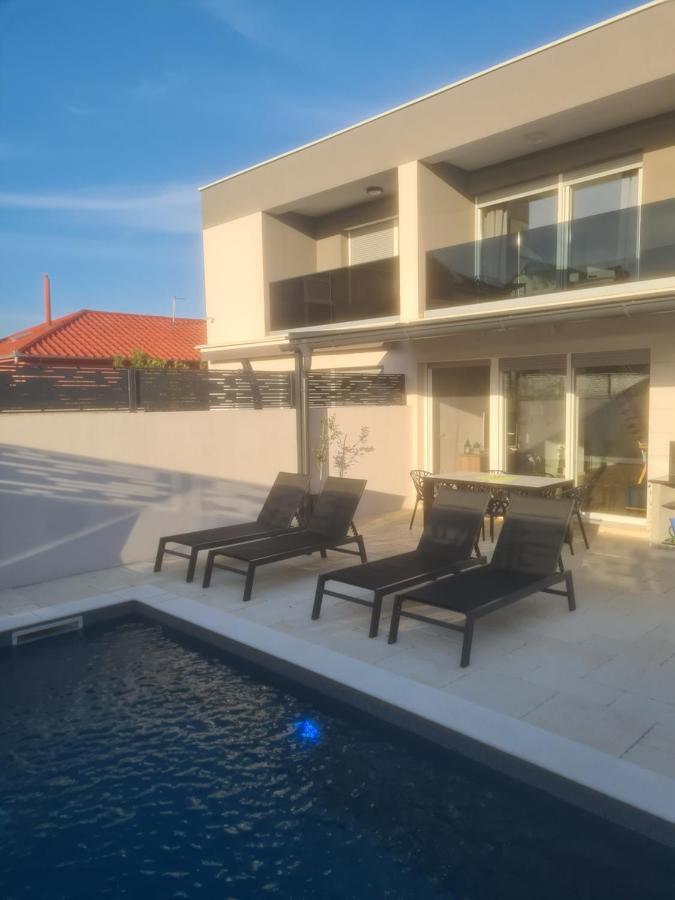 Villa Maris Nin Exteriör bild